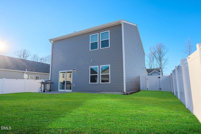 956 Rift Valley Drive, Zebulon, NC 27597