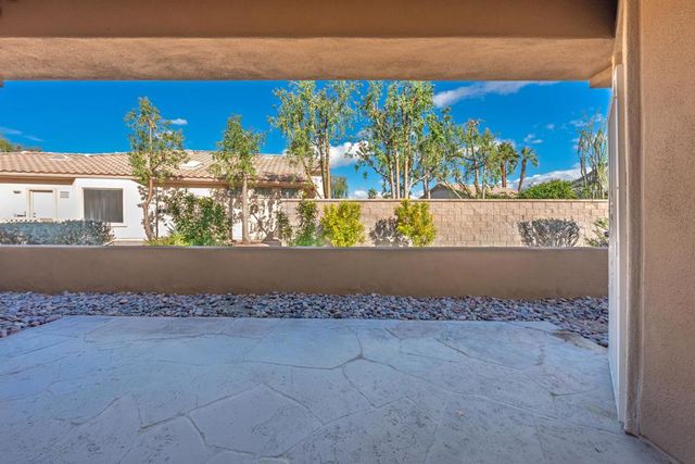 78764 Putting Green Drive, Palm Desert, CA 92211