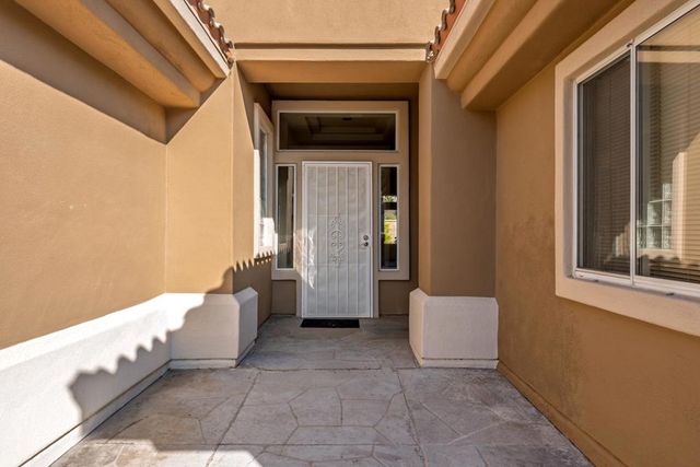 78764 Putting Green Drive, Palm Desert, CA 92211