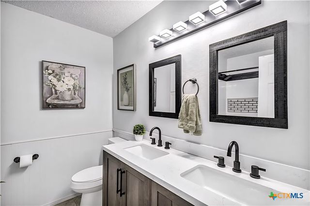 1909 Canyon Creek Drive, Temple, TX 76502