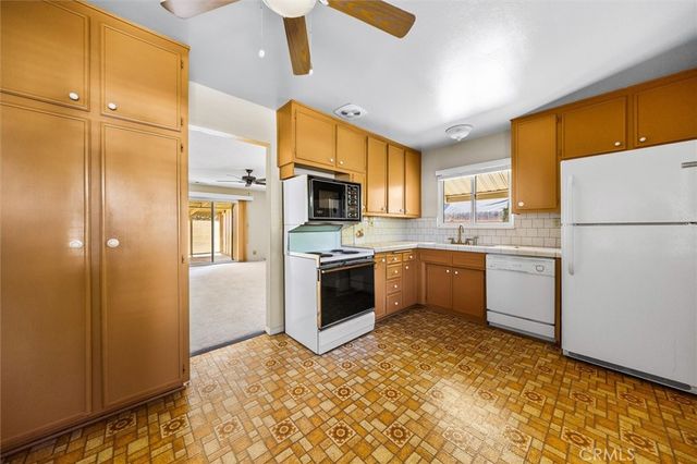 1229 Dorothy, Paso Robles, CA 93446