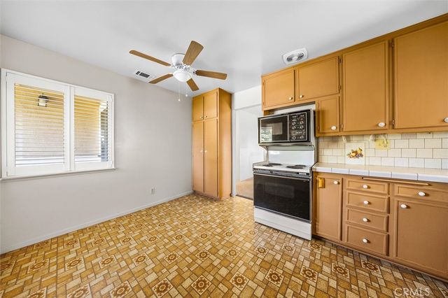 1229 Dorothy, Paso Robles, CA 93446