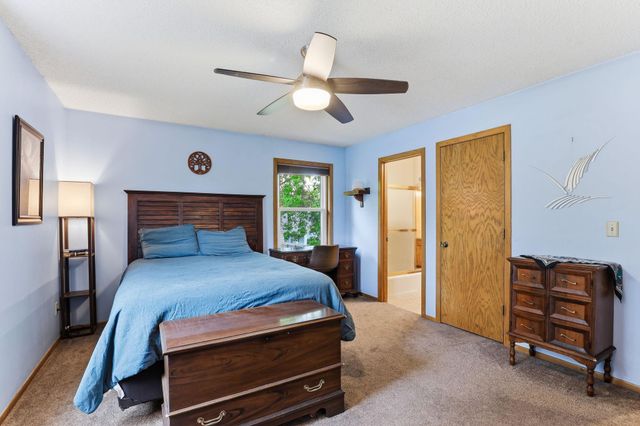 1401 88th Avenue N, Brooklyn Park, MN 55444