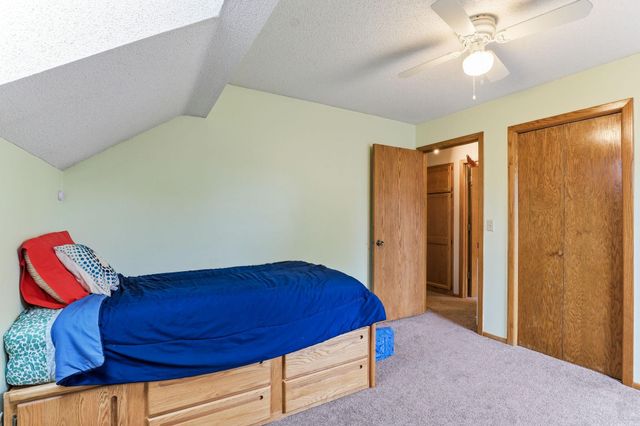 1401 88th Avenue N, Brooklyn Park, MN 55444