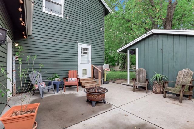 1401 88th Avenue N, Brooklyn Park, MN 55444