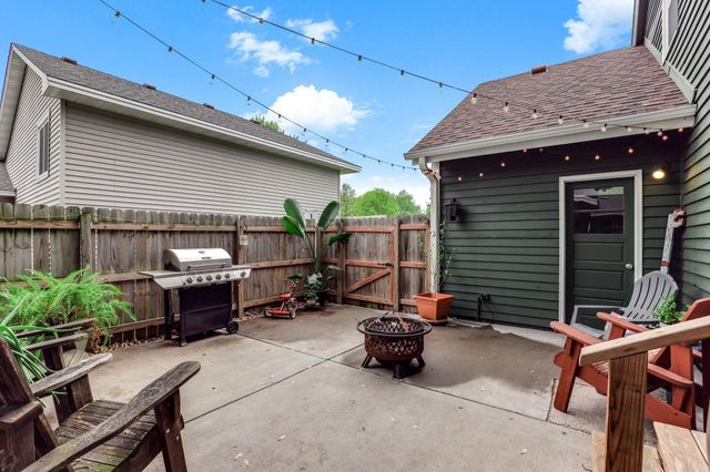 1401 88th Avenue N, Brooklyn Park, MN 55444