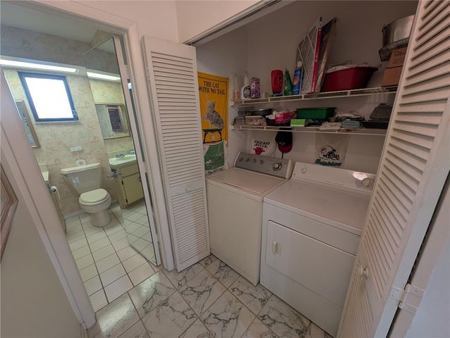 2042 SUNSET GROVE LANE, Clearwater, FL 33765