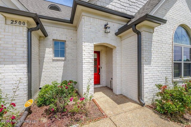 2500 Shelburne Lane, Southaven, MS 38672