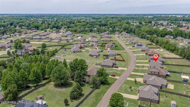 2500 Shelburne Lane, Southaven, MS 38672
