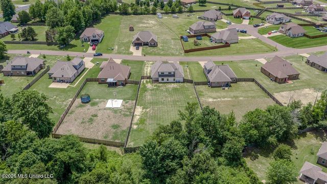 2500 Shelburne Lane, Southaven, MS 38672