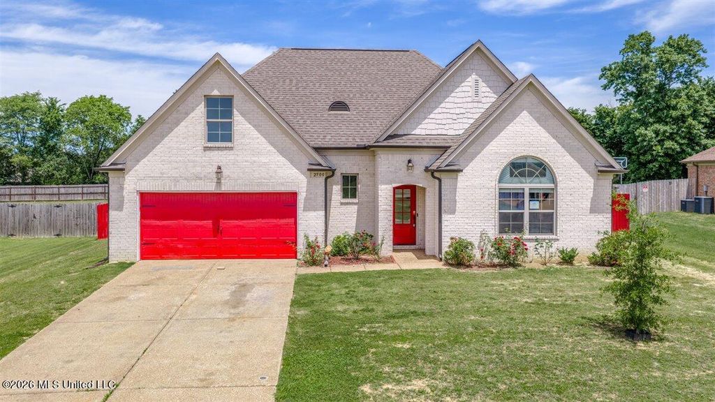 2500 Shelburne Lane, Southaven, MS 38672