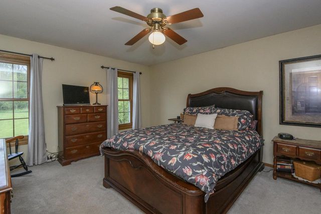 S67W32989 Road X, Mukwonago, WI 53149