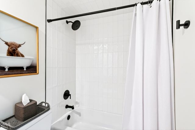 907 Oak Tree Drive, Chapel Hill, NC 27517