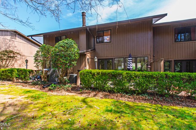 907 Oak Tree Drive, Chapel Hill, NC 27517