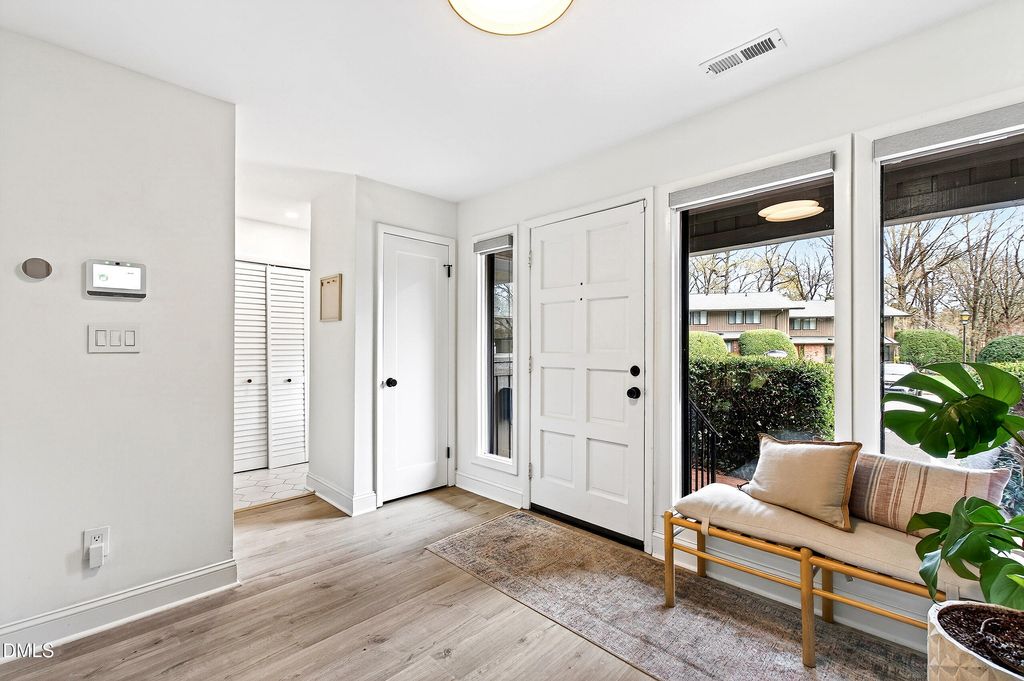 907 Oak Tree Drive, Chapel Hill, NC 27517