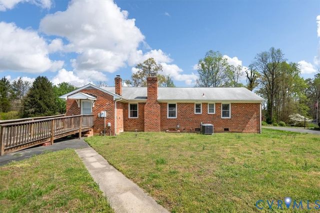 9147 Brampton Dr, Mechanicsville, VA 23116
