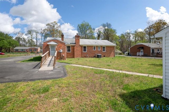 9147 Brampton Dr, Mechanicsville, VA 23116