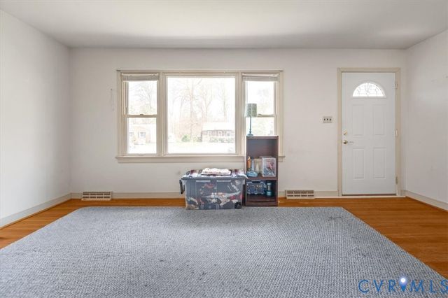 9147 Brampton Dr, Mechanicsville, VA 23116