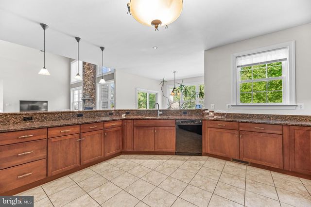 2771 QUEENSBERRY DR, Huntingtown, MD 20639
