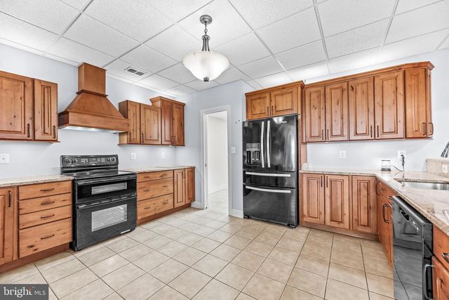 2771 QUEENSBERRY DR, Huntingtown, MD 20639