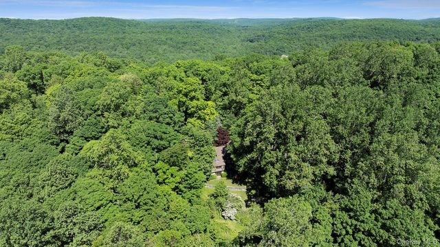 678 Golf Ridge Road, Carmel, NY 10512