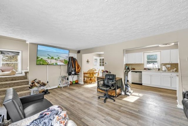 1014 Newton Street, Tallmadge, OH 44278