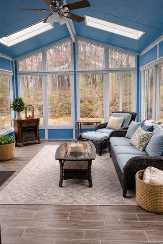 136 Elizabeth Way, Ridge, NY 11961