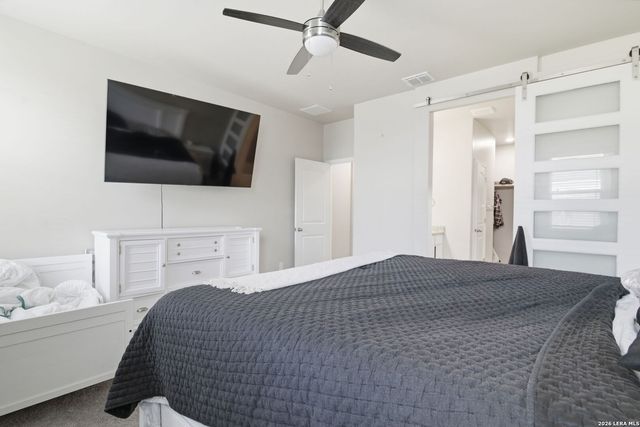 4010 FALLOW XING, St Hedwig, TX 78152