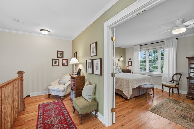 1115 Edgcumbe Road, Saint Paul, MN 55105