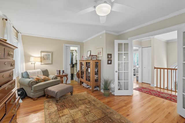 1115 Edgcumbe Road, Saint Paul, MN 55105