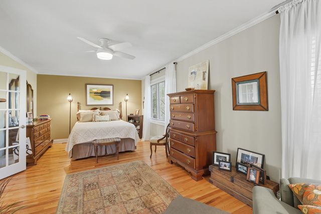 1115 Edgcumbe Road, Saint Paul, MN 55105