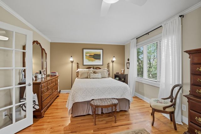 1115 Edgcumbe Road, Saint Paul, MN 55105