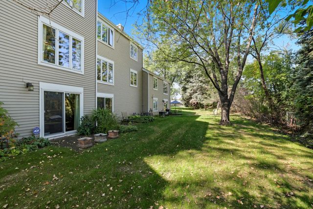 1115 Edgcumbe Road, Saint Paul, MN 55105