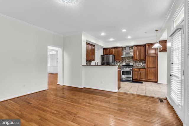 6618 FROST LAKE LN, Alexandria, VA 22315
