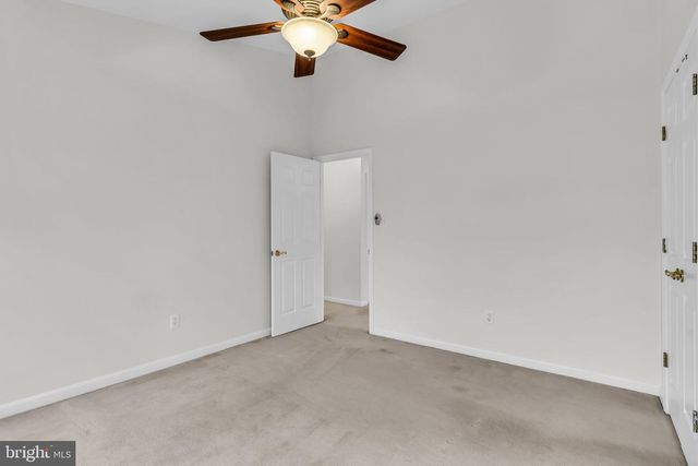 6618 FROST LAKE LN, Alexandria, VA 22315