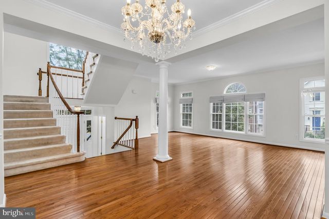 6618 FROST LAKE LN, Alexandria, VA 22315