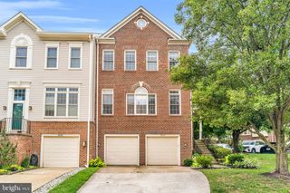 6618 FROST LAKE LN, Alexandria, VA 22315