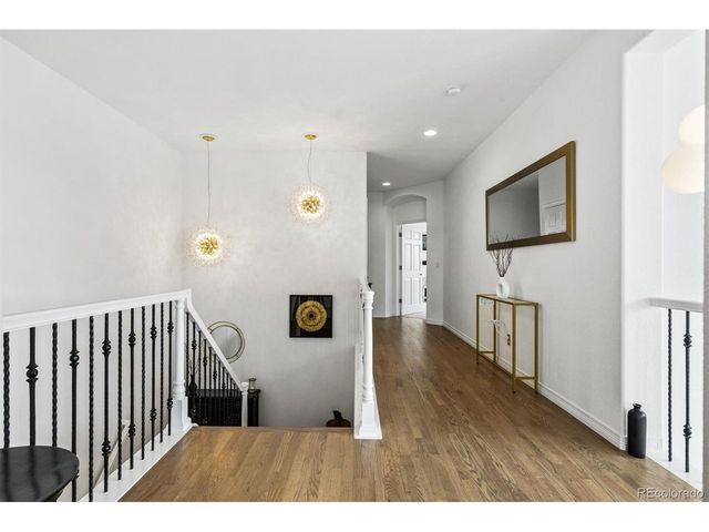 9073 Hunters Way, Highlands Ranch, CO 80129