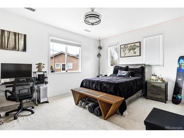 9073 Hunters Way, Highlands Ranch, CO 80129