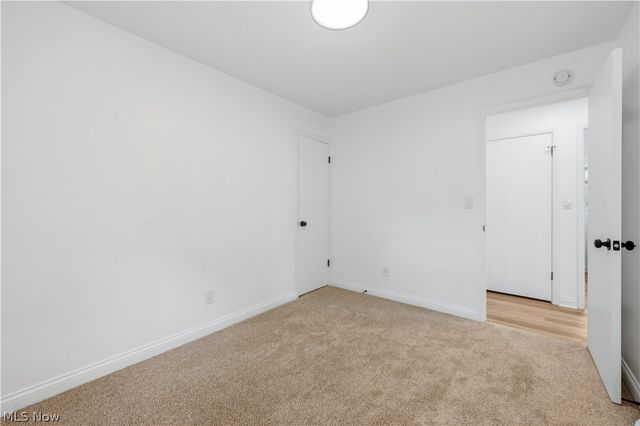 2798 Randolph Street NW, Warren, OH 44485