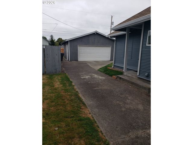 620 20TH Ave, Longview, WA 98632