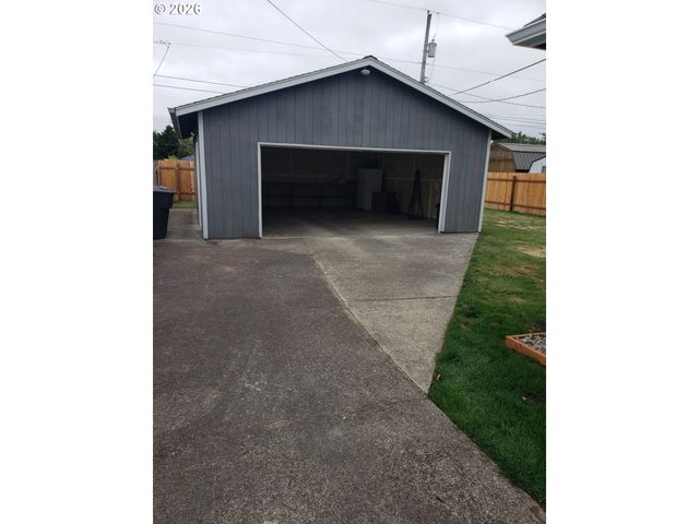 620 20TH Ave, Longview, WA 98632