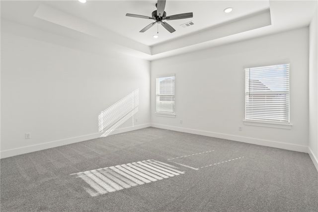 81 W Pitts Street, Farmington, AR 72730