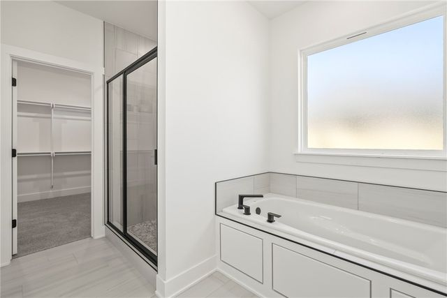 81 W Pitts Street, Farmington, AR 72730