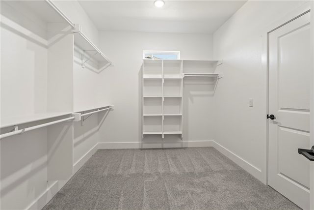 81 W Pitts Street, Farmington, AR 72730