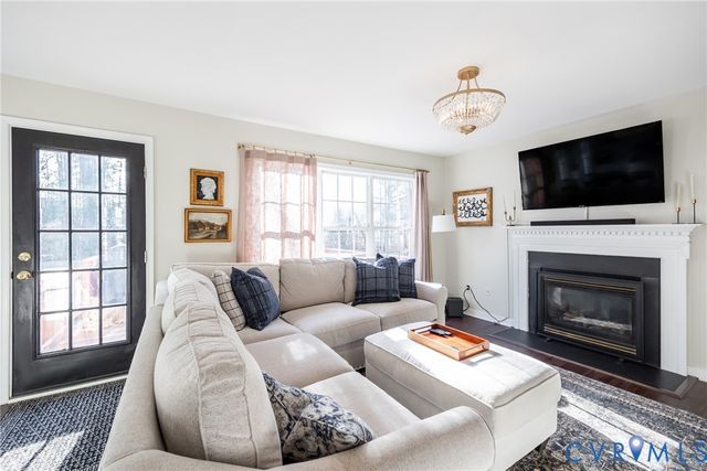 6949 Lake Caroline Dr, Chesterfield, VA 23832