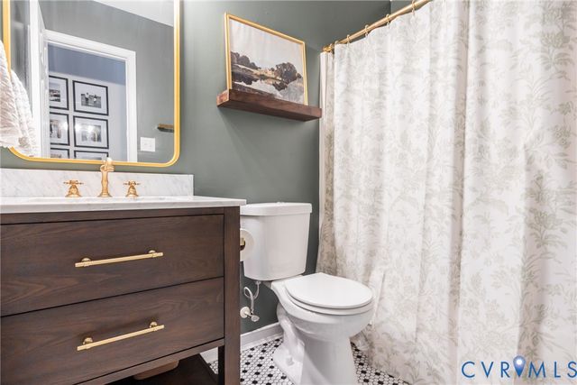 6949 Lake Caroline Dr, Chesterfield, VA 23832