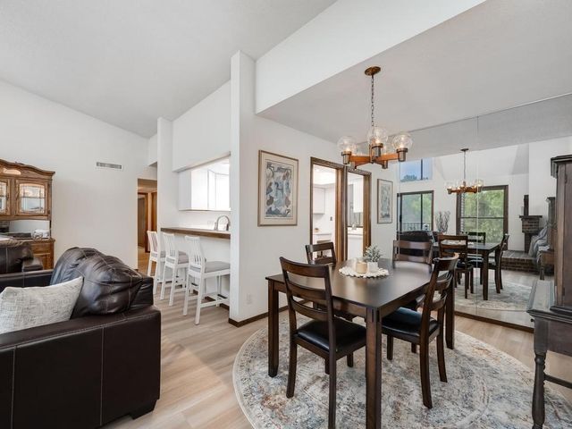 9700 Portland Avenue S 331, Bloomington, MN 55420