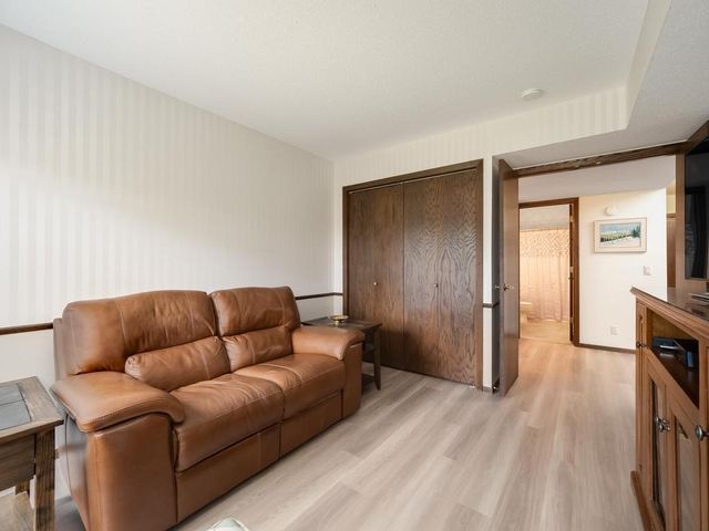 9700 Portland Avenue S 331, Bloomington, MN 55420
