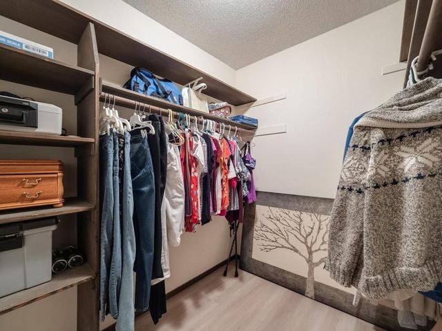 9700 Portland Avenue S 331, Bloomington, MN 55420